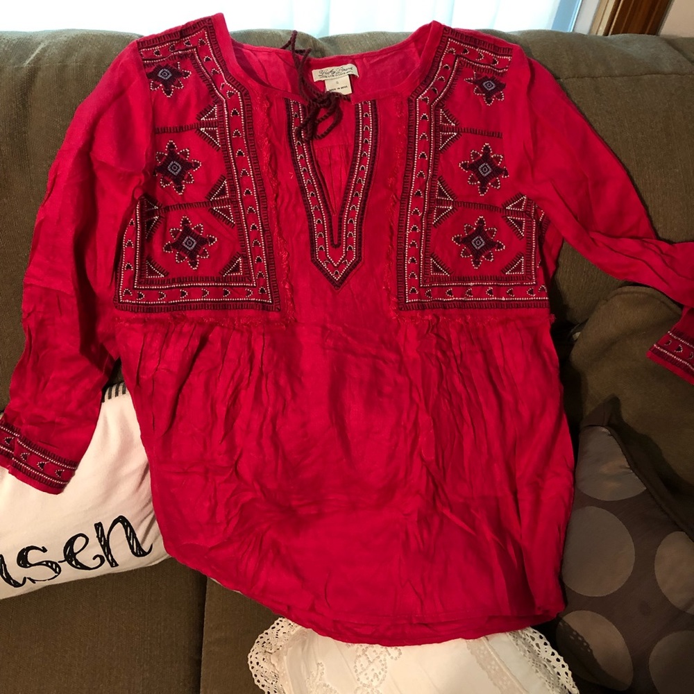 Lucky brand top sz large.